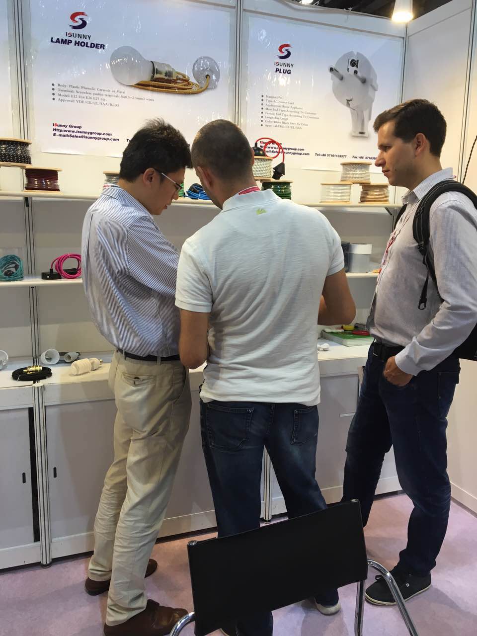 Hong Kong Electronic Components Expo Photos Oct 2015